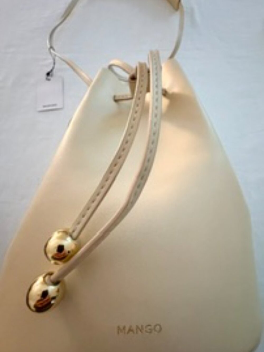 Mango Faux Leather Bucket Handbag NWT - Picture 4 of 7